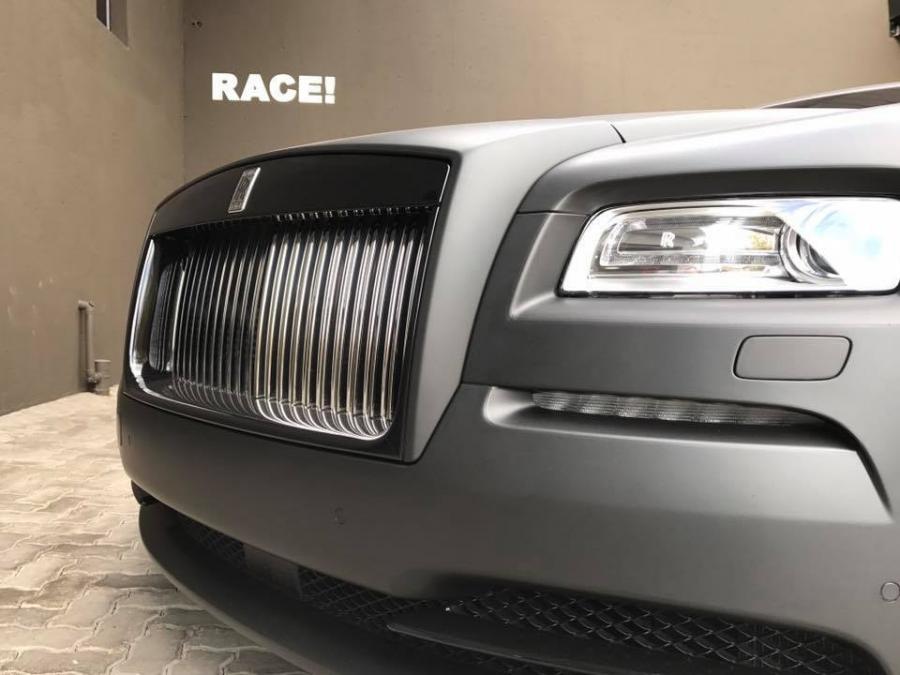 Детали экстерьера Rolls-Royce Wraith Matte Black by RACE! 2017 года  (фото 12 из 13)